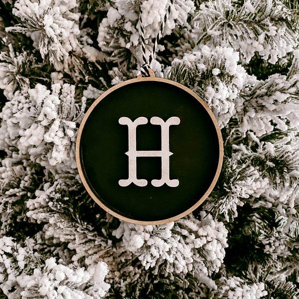 Vintage Round | Black | Ornament