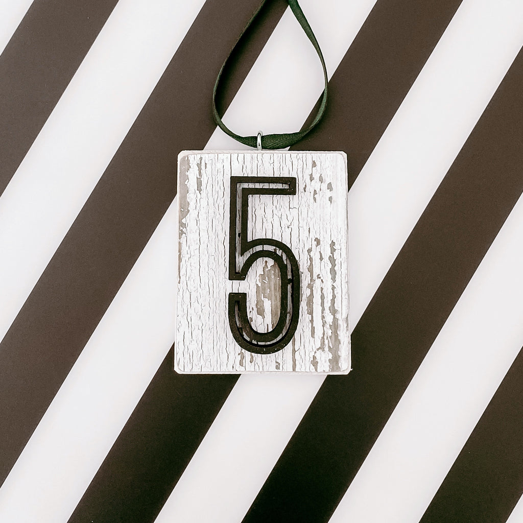 Number Tag | Outline Style | Ornament