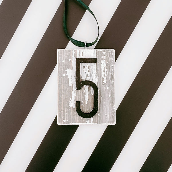 Number Tag | Thin Style | Ornament